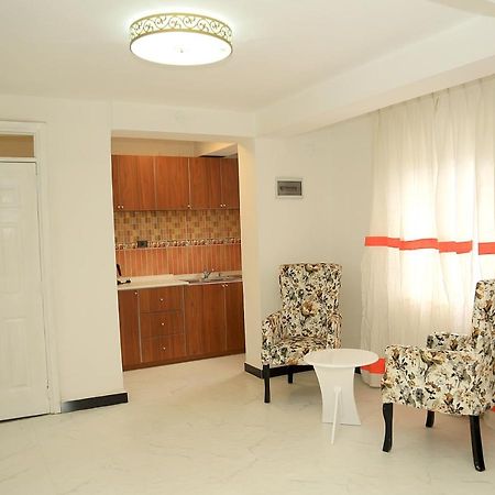 Abat Guest House Addis Ababa Bagian luar foto