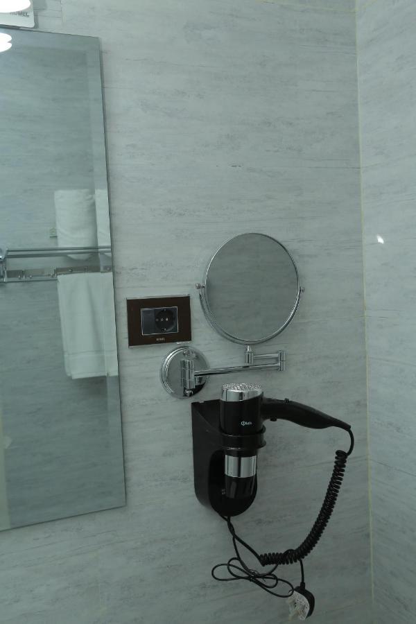 Abat Guest House Addis Ababa Bagian luar foto